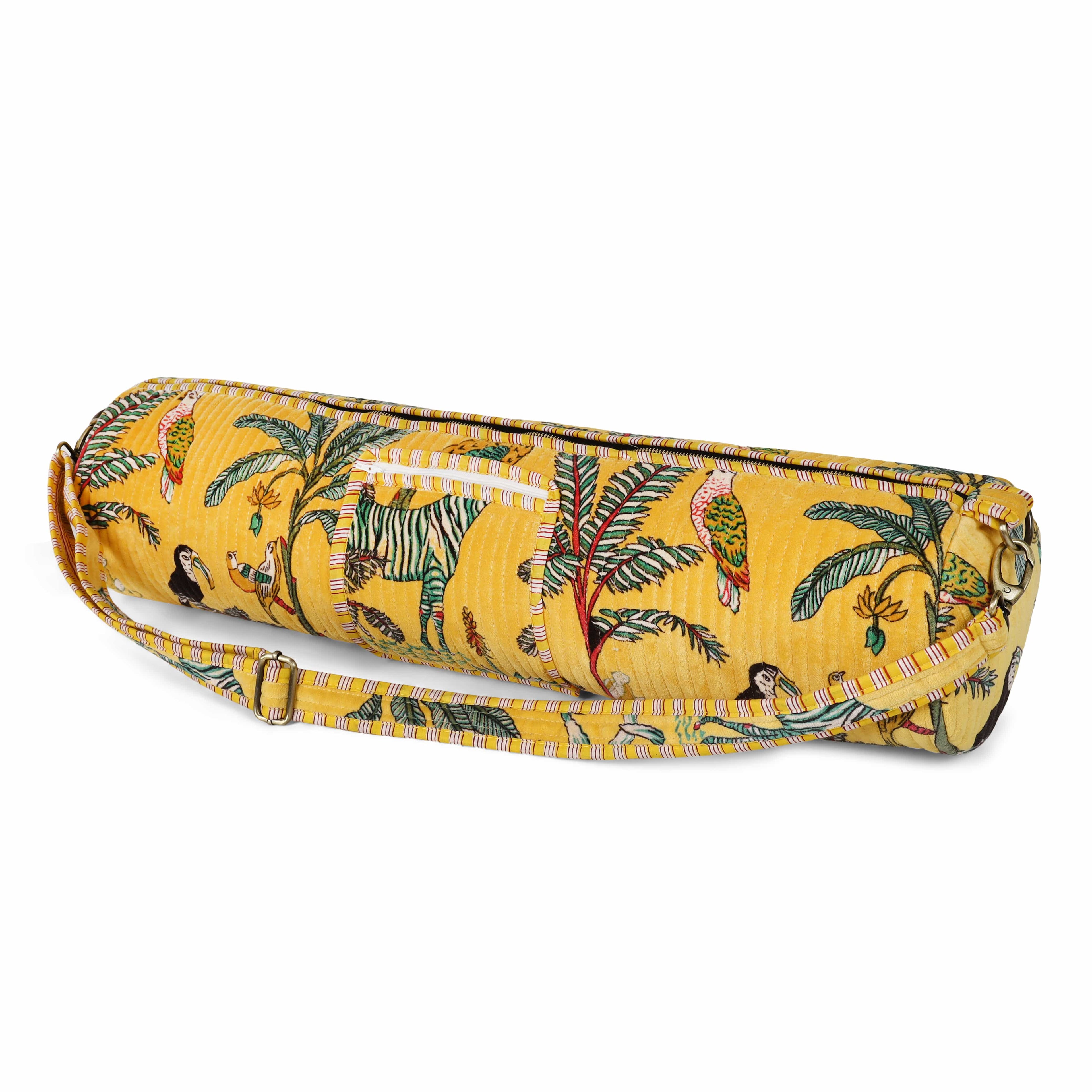 Close-up of The Jungle Velvet Yoga Bag&