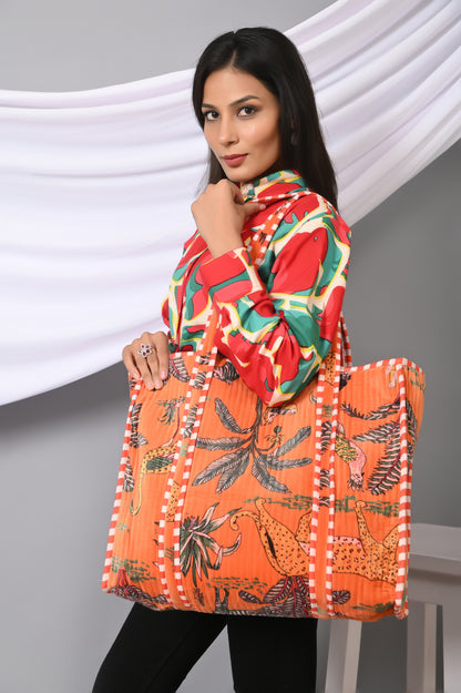 The Jungle Tote in Velvet
