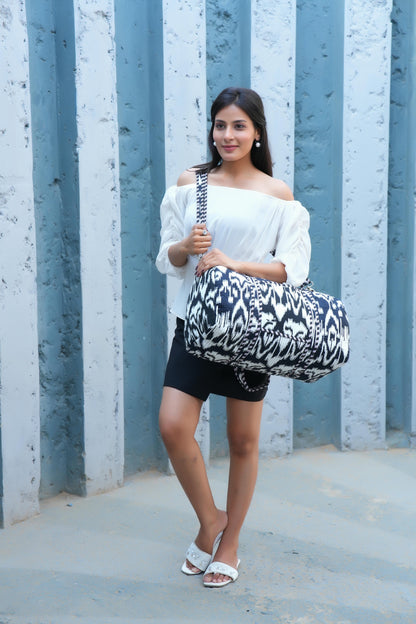 The Ikat Cotton Weekender